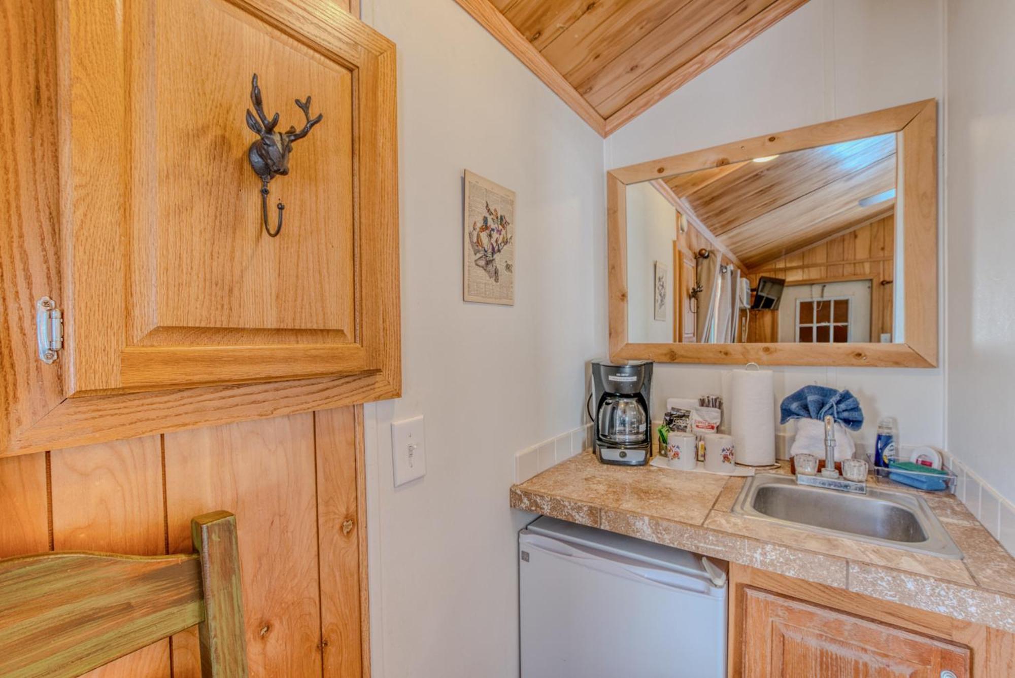 Enchanted Hideaway Cabins And Cottages 鲁伊多索 外观 照片