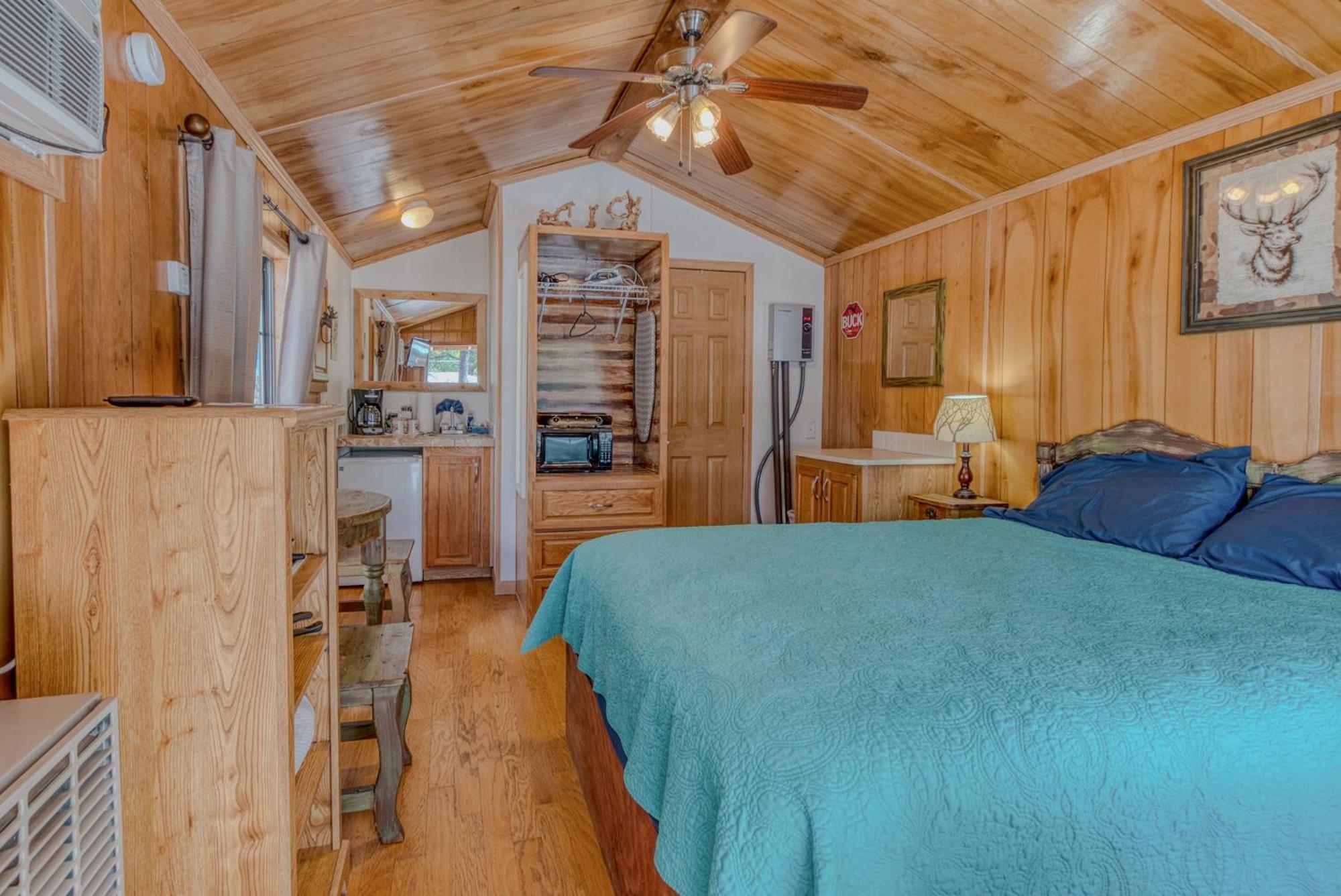 Enchanted Hideaway Cabins And Cottages 鲁伊多索 外观 照片