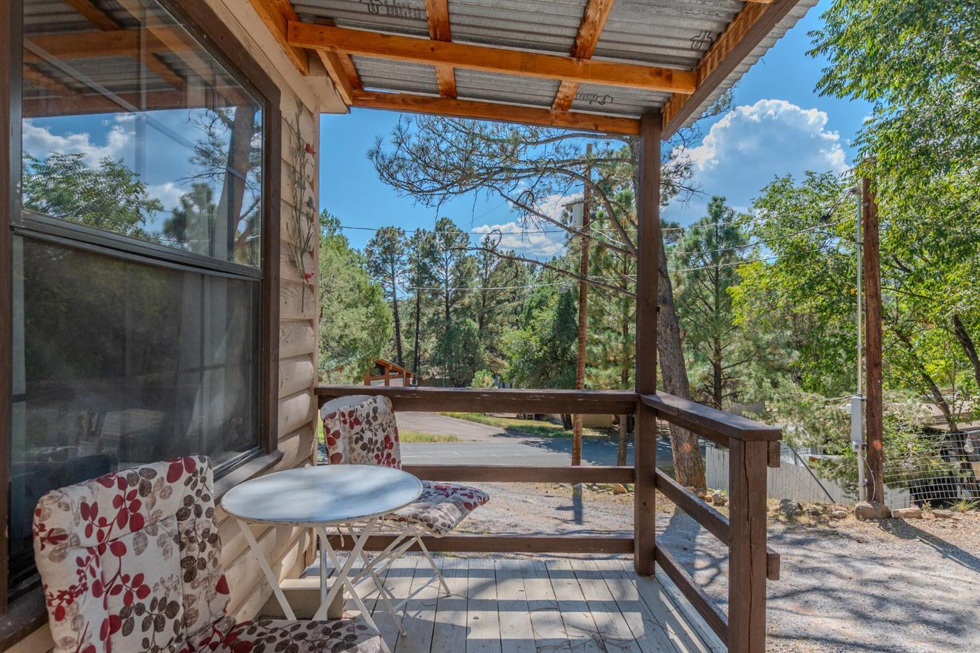 Enchanted Hideaway Cabins And Cottages 鲁伊多索 外观 照片