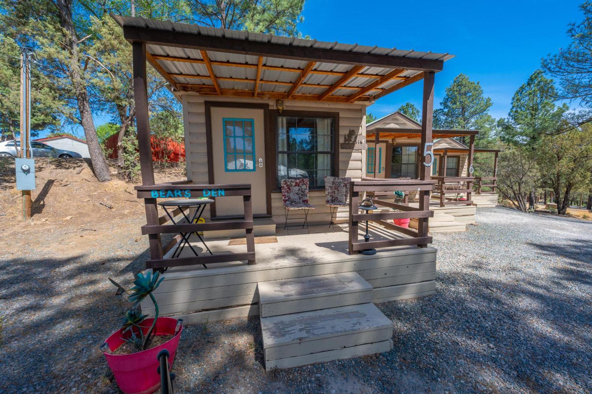 Enchanted Hideaway Cabins And Cottages 鲁伊多索 外观 照片